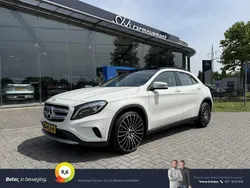 Wit Gebruikt 2015 Mercedes GLA200 Ambition SUV | € 17.750 (Eerlijke prijs)