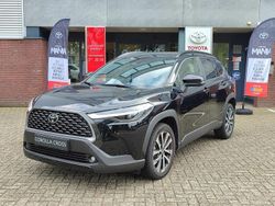 Zwart Gebruikt 2025 Toyota Corolla Cross Style SUV | € 37.400 (Goede deal)