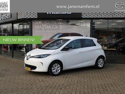 Wit Gebruikt 2014 Renault Zoe Zen Hatchback | € 5.950 (Eerlijke prijs)