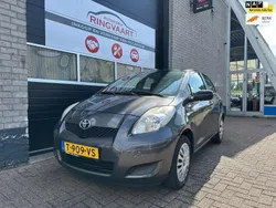 Grijs Gebruikt 2009 Toyota Yaris Hatchback | € 3.749 (Eerlijke prijs)