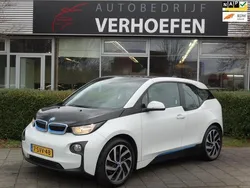 Wit Gebruikt 2013 BMW i3 Basis Hatchback | € 8.950 (Eerlijke prijs)