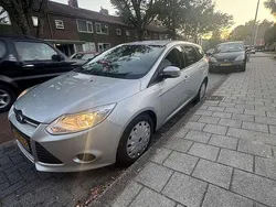 Zilver Gebruikt 2014 Ford Focus Trend Stationwagen | € 6.000 (Eerlijke prijs)