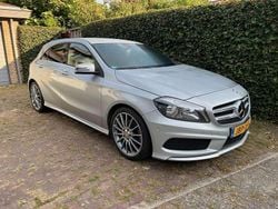 Zilver Gebruikt 2014 Mercedes A200 AMG line Hatchback | € 17.800 (Duur)