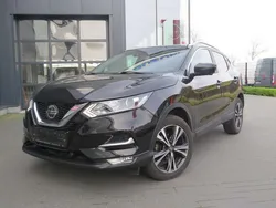 Zwart Gebruikt 2019 Nissan Qashqai N-Connecta SUV | € 17.500 (Goede deal)