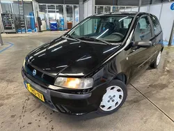 Zwart Gebruikt 2001 Fiat Punto Hatchback | € 1.350 (Eerlijke prijs)