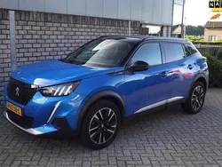 Blauw Gebruikt 2023 Peugeot 2008 GT SUV | € 23.450 (Goede deal)