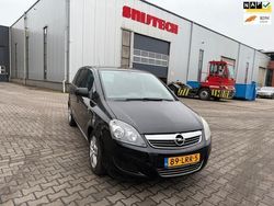 Zwart Gebruikt 2010 Opel Zafira Edition MPV | € 1.750 (Eerlijke prijs)
