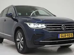 Blauw Gebruikt 2021 VW Tiguan Business+ SUV | € 30.000