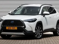 Wit Gebruikt 2022 Toyota Corolla Cross Style SUV | € 34.445 (Eerlijke prijs)