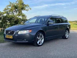 Grijs Gebruikt 2007 Volvo V70 Summum Stationwagen | € 12.500 (Eerlijke prijs)