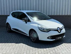Wit Gebruikt 2015 Renault Clio IV Night&Day Hatchback | € 5.849 (Eerlijke prijs)