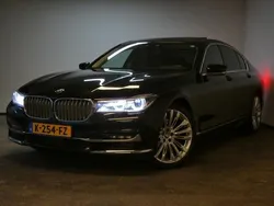 Zwart Gebruikt 2016 BMW 740 Executive Sedan | € 29.950 (Eerlijke prijs)