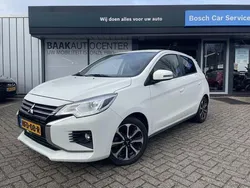 Wit Gebruikt 2023 Mitsubishi Space Star Instyle Hatchback | € 18.450 (Eerlijke prijs)