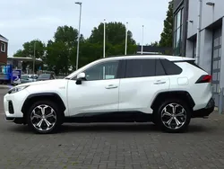 Gebruikt 2021 Suzuki Across Style SUV | € 37.450 (Eerlijke prijs)
