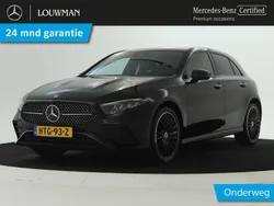 Zwart Gebruikt 2023 Mercedes A250 AMG line Hatchback | € 37.850 (Iets duurder)
