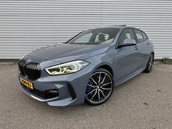 Grijs (metallic) Gebruikt 2020 BMW 118 Efficient Dynamics Hatchback | € 24.950 (Iets duurder)