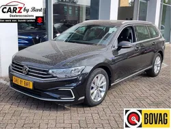 Zwart Gebruikt 2021 VW Passat Business Stationwagen | € 24.945 (Goede deal)