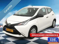 Wit Gebruikt 2017 Toyota Aygo Hatchback | € 7.950 (Eerlijke prijs)