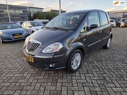 Grijs Gebruikt 2008 Lancia Musa MPV | € 2.450 (Eerlijke prijs)