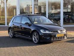 Zwart Gebruikt 2019 VW Golf VII R-line Hatchback | € 19.750 (Goede deal)