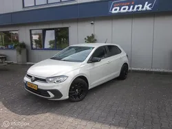 Grijs Gebruikt 2022 VW Polo Style Hatchback | € 17.250 (Goede deal)