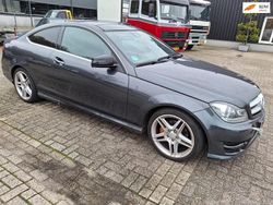Grijs (metallic) Gebruikt 2011 Mercedes C250 Edition 1 Coupé | € 5.500