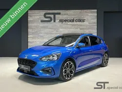 Blauw Gebruikt 2019 Ford Focus ST-Line Hatchback | € 18.450 (Eerlijke prijs)