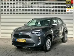 Grijs Gebruikt 2023 Toyota Yaris Cross Active SUV | € 25.750 (Eerlijke prijs)