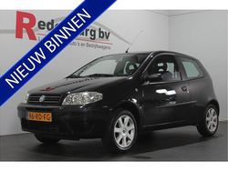 Zwart Gebruikt 2005 Fiat Punto Young Hatchback | € 2.445 (Iets duurder)