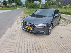 Grijs Gebruikt 2016 Audi A3 e-tron S-Line Hatchback | € 13.950 (Eerlijke prijs)