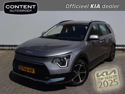 Grijs metallic Gebruikt 2024 Kia Niro SUV | € 29.940 (Super prijs)