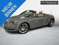 Grijs Gebruikt 2000 Audi TT Roadster Cabriolet | € 13.950