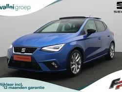 Blauw, metallic lak Gebruikt 2023 Seat Ibiza CONNECT Hatchback | € 21.900 (Iets duurder)