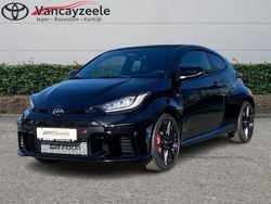 Zwart Nieuw 2025 Toyota Yaris Coupé | € 52.990