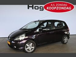 Paars Gebruikt 2007 Honda Jazz LS Hatchback | € 3.440 (Goede deal)