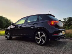Zwart Gebruikt 2022 VW Polo Life Hatchback | € 18.950 (Goede deal)