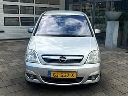 Grijs Gebruikt 2007 Opel Meriva Cosmo MPV | € 1.995