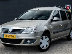 Grijs Gebruikt 2010 Dacia Logan MCV Lauréate MPV | € 5.450 (Iets duurder)