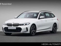 Alpinweiss Gebruikt 2024 BMW 330e Comfort Edition Stationwagen | € 47.880 (Super prijs)