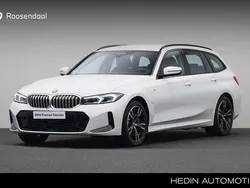 Alpinweiss Gebruikt 2024 BMW 330e Comfort Edition Stationwagen | € 47.880 (Super prijs)