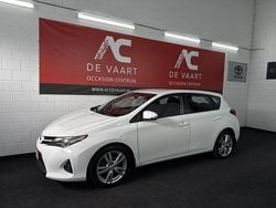 Wit Gebruikt 2014 Toyota Auris Hatchback | € 5.250 (Goede deal)