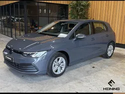 Grijs Gebruikt 2022 VW Golf VIII Life Hatchback | € 21.950 (Goede deal)