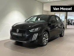 Zwart Nieuw 2025 Peugeot e-208 Allure Hatchback | € 29.440 (Goede deal)