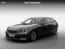 Grijs Nieuw 2025 BMW 530e M Sport Stationwagen | € 86.673 (Goede deal)