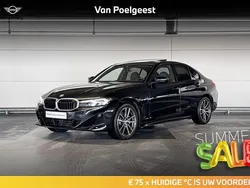 Zwart Gebruikt 2024 BMW 320e Shadowline Sedan | € 44.900 (Eerlijke prijs)
