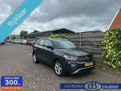 Grijs, metallic lak Gebruikt 2020 VW T-Cross Style SUV | € 22.450 (Eerlijke prijs)