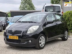 Zwart Gebruikt 2008 Toyota Yaris Hatchback | € 3.949 (Eerlijke prijs)