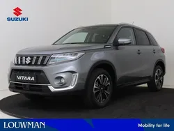 Grijs metallic Gebruikt 2025 Suzuki Vitara Style SUV | € 32.995 (Iets duurder)