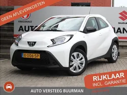 Wit Gebruikt 2024 Toyota Aygo Play Hatchback | € 16.450 (Goede deal)