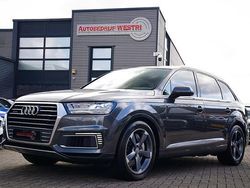 Grijs Gebruikt 2016 Audi Q7 S-Line SUV | € 25.995 (Eerlijke prijs)